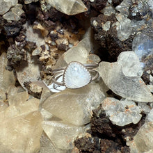 Load image into Gallery viewer, Moonstone Double Band Ring - Size 8.5