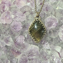 Load image into Gallery viewer, Labradorite Talisman Pendant