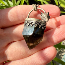 Load image into Gallery viewer, Garden Quartz Fox Pendant