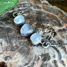 Load image into Gallery viewer, Moonstone Goddess Necklace