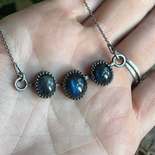 Load image into Gallery viewer, Labradorite Goddess Necklace