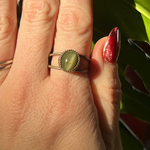 Green Cats Eye Double Band Ring - Size 10.75