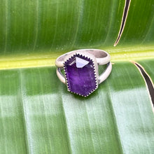 Load image into Gallery viewer, Amethyst Gem Statement Ring - Size 8