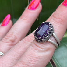 Load image into Gallery viewer, Amethyst Gem Statement Ring - Size 6.5